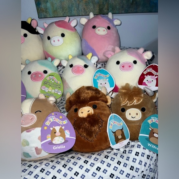 Squishmallows Cow bundle of 19 different squaihmallow cows - Picture 7 of 8